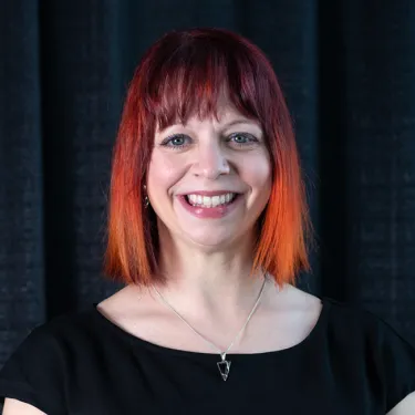 Headshot of Julie Wilkes