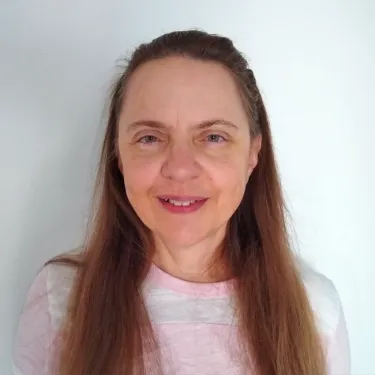 Headshot of Z Cameo Johnson-Cramer