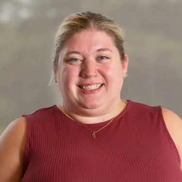 Headshot of Brooke Hallett
