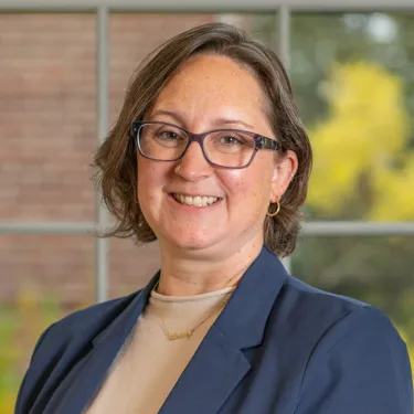 Headshot of Rebecca Drewette-Card