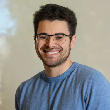 Headshot of Zachary Ahmida