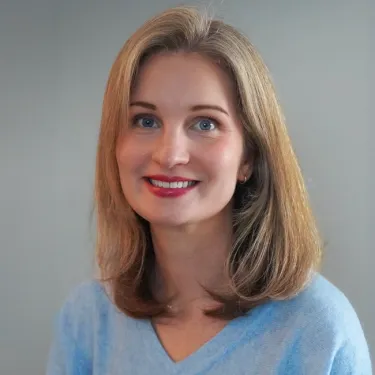 Portrait of Jennifer Stiegler-Balfour