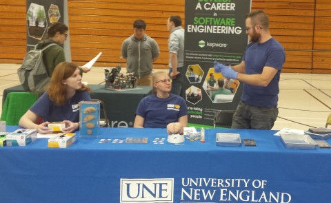 UNE Center for Excellence in the Neurosciences teaches hundreds of students at STEM Expo
