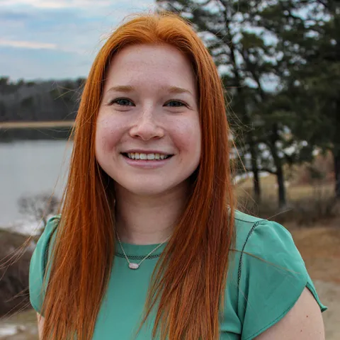 headshot of U N E Medical Biology and Latin American Studies student Samantha Dinsdale
