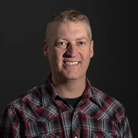 Headshot of Garrett Richardson