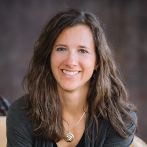Headshot of Amy Grommes Pulaski