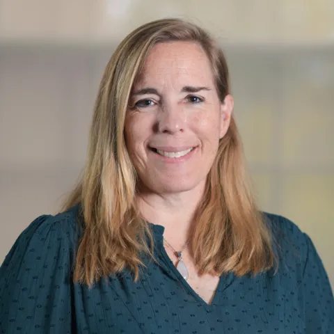 Headshot of Erin McCall