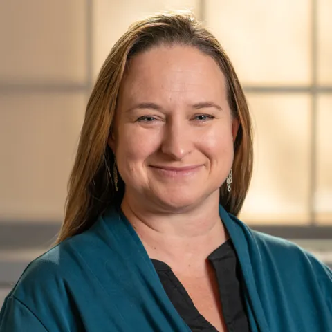 Headshot of Melissa Walsh