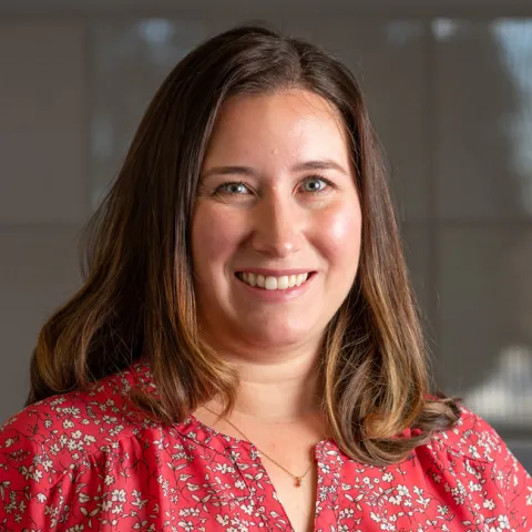 Headshot of Lisa Potter