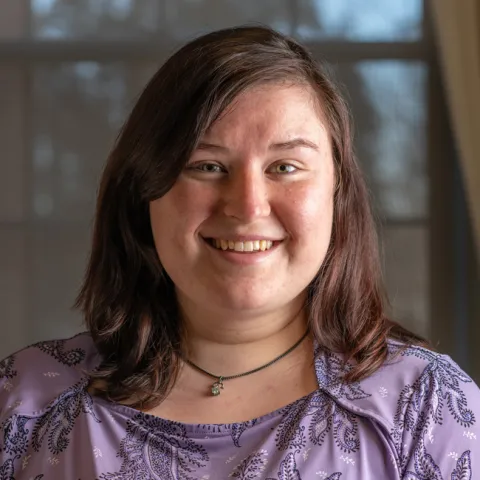 Headshot of Liz Erskine