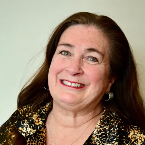 Headshot of Jo O'Connor
