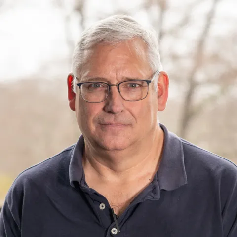 Headshot of Dan Wirtz