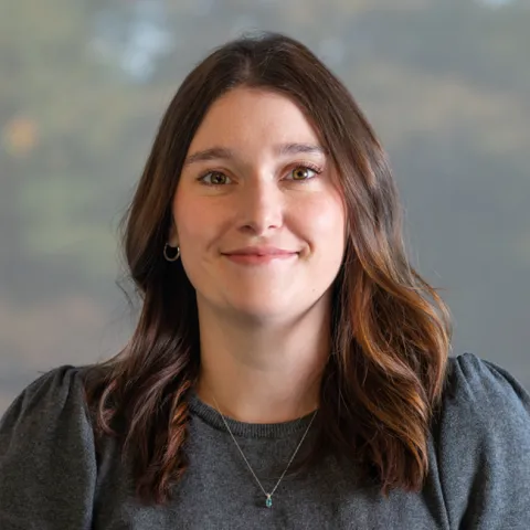 Headshot of Abbey Small