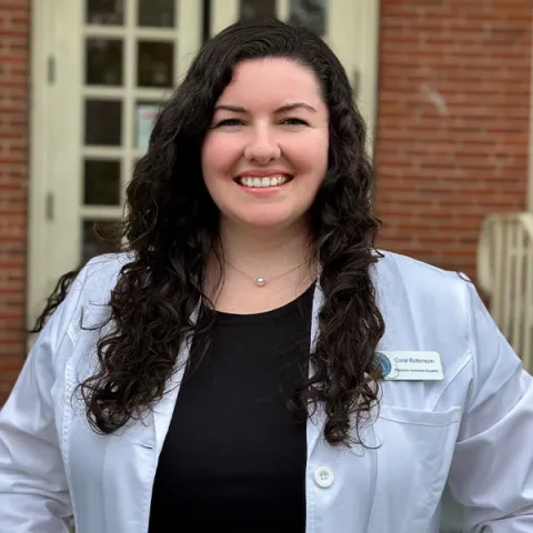 UNE student is awarded the Maine Academy of Physician Associates’ Scholarship 