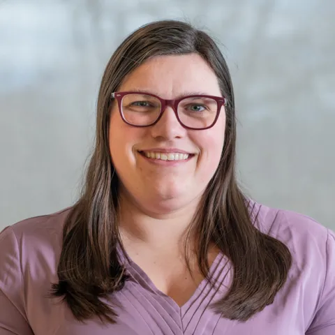 Headshot of Michelle Giordano