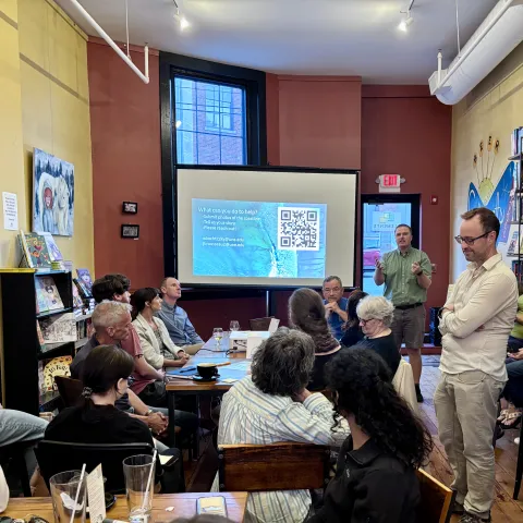 UNE’S second public Science Cafe draws a packed house at Elements  
