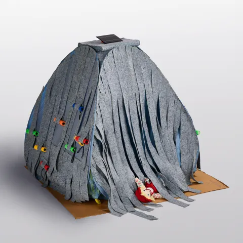 UNE art exhibit ‘Another Shore: Migration in Our Time’ examines different experiences of modern migration 
