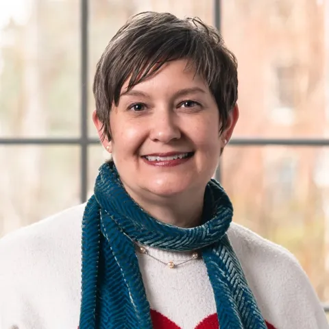 Headshot of Heather Sumner