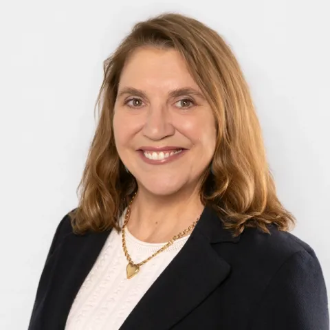 Portrait of Suzanne Everest