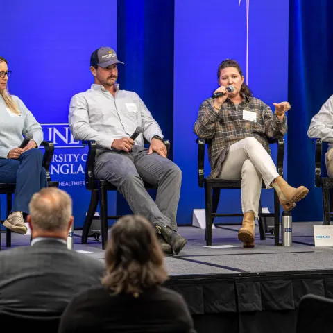 Onstage panelists discuss ocean business solutions