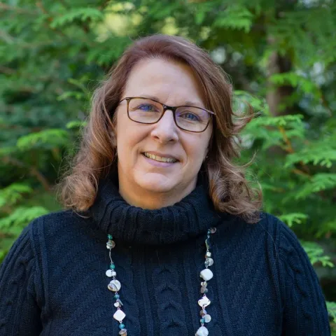 Headshot of Laurie Cyr-Martel