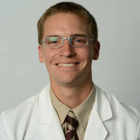 headshot of Kyle Cornell