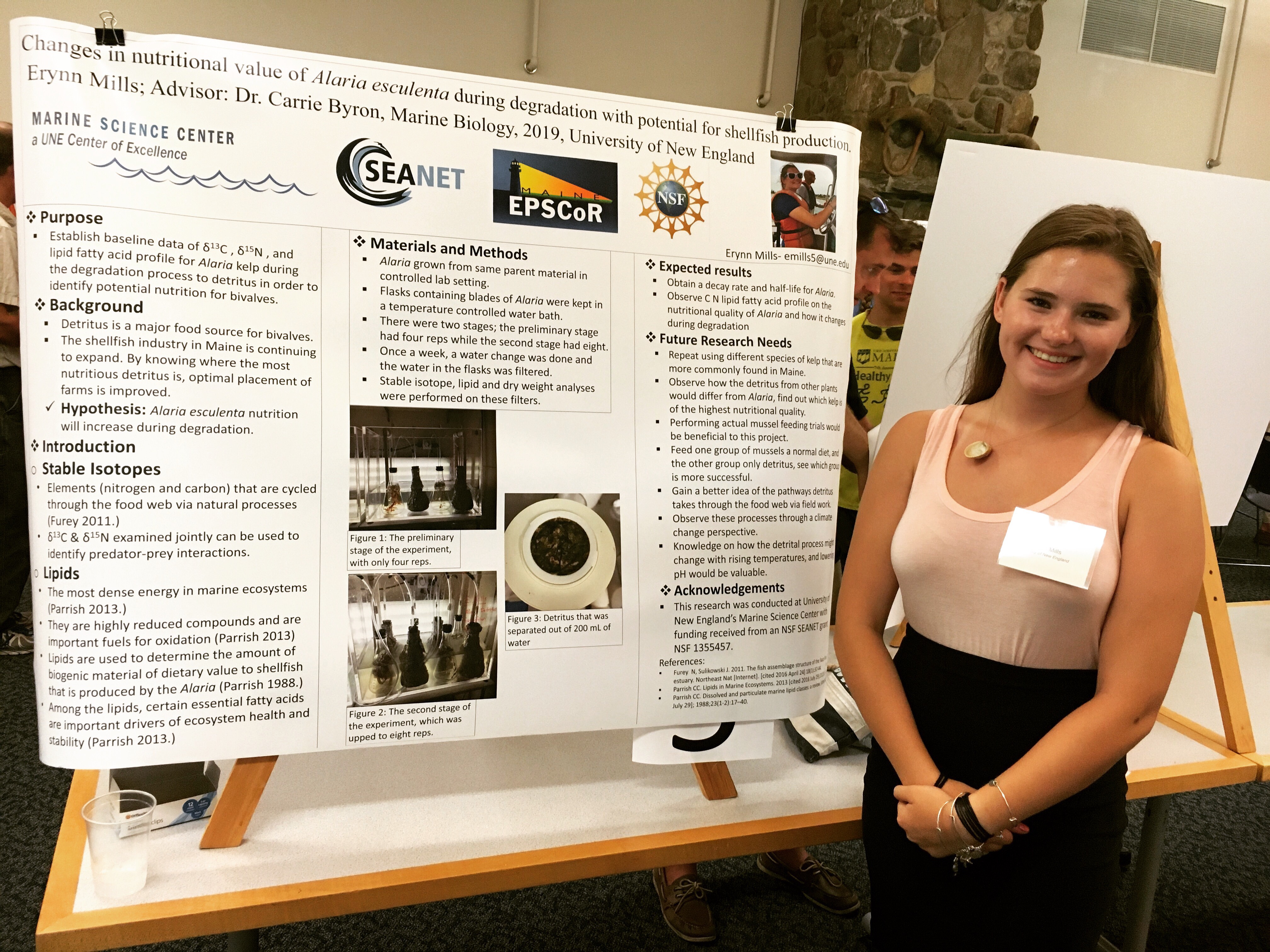 Eryn Mills '19 presents her research at the SEA Fellows Symposium 