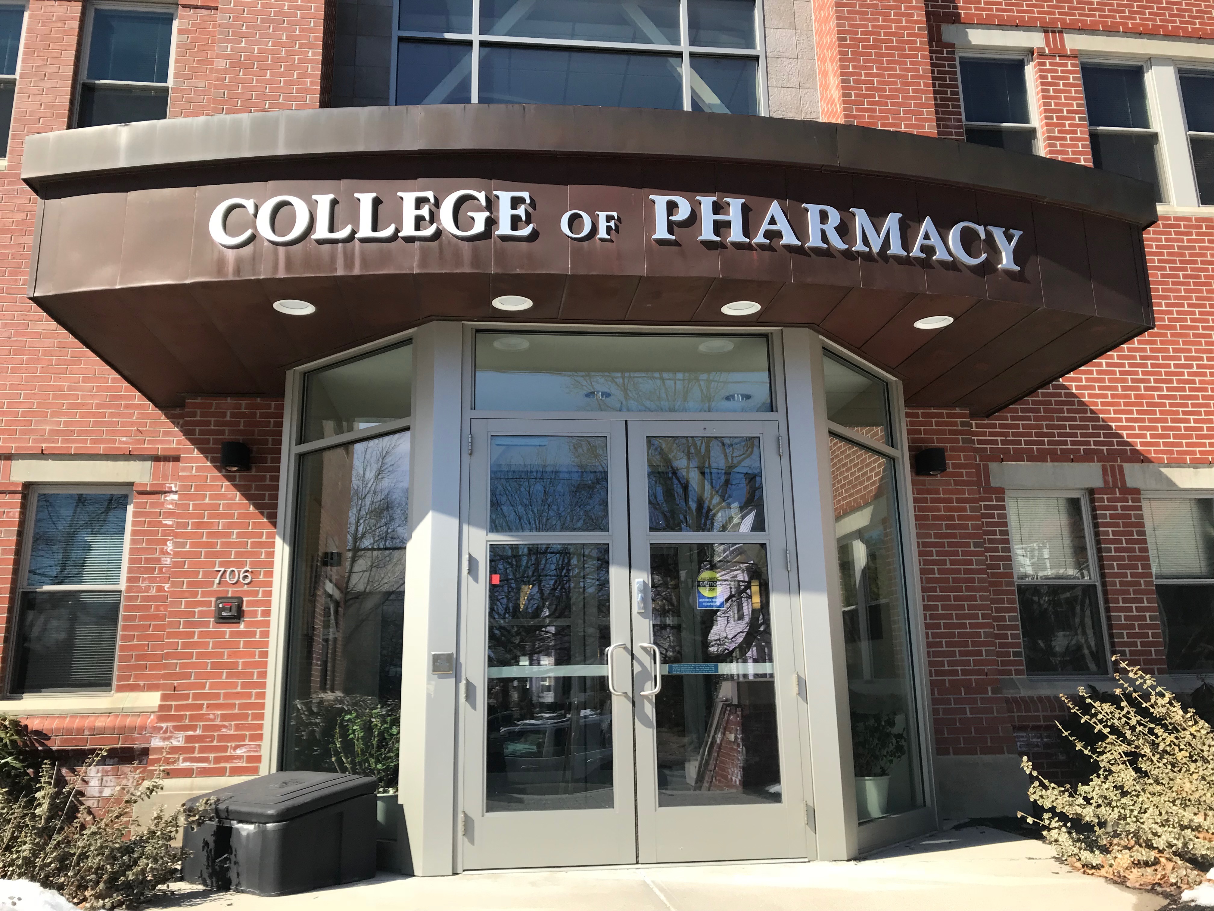 Three College of Pharmacy students awarded scholarships